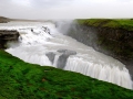 07-Golden-Falls-Iceland-vodopad-Gullfoss-jeden-z-vodopadov-patriacich-do-zlatej-trojky-na-Islande