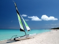 080-jachta-na-plazi-varadero-kuba